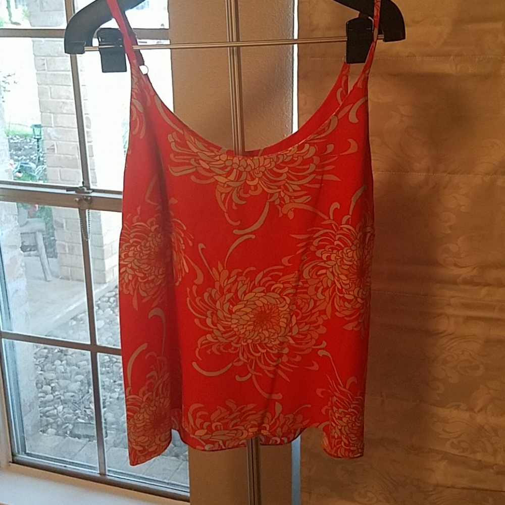 CAbi Sleevess Top
